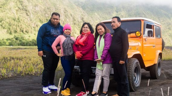 Tour Wisata Sewa Jeep Bromo Malang